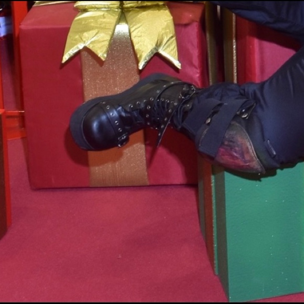 Men’s Demonia Thrasher Platform Boots - Picture 7 of 8